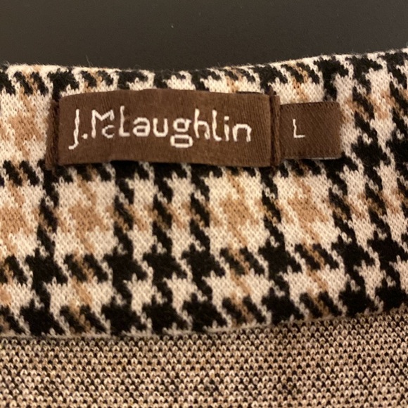 Knit/ stretchy fitted dress by J. McLaughlin size Large - Picture 6 of 6